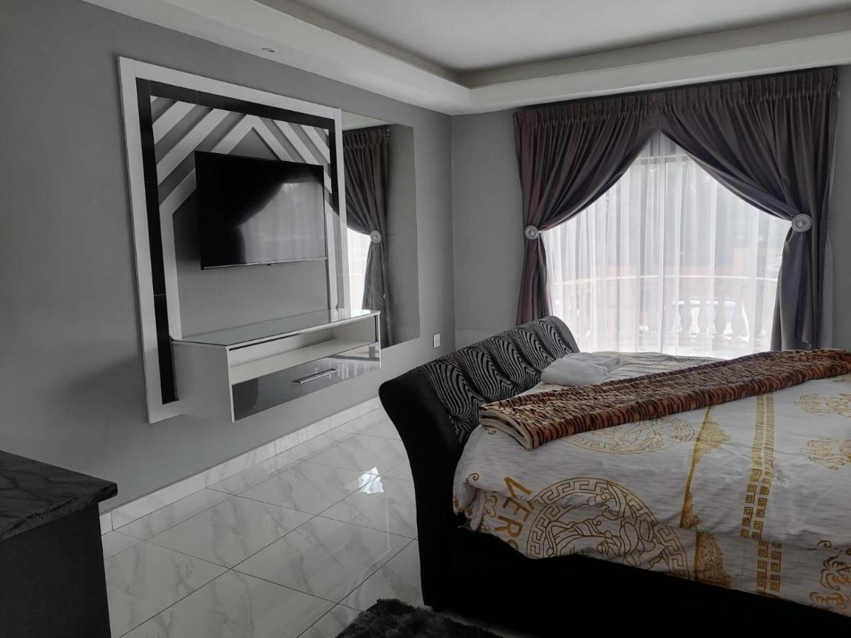 National Lodge Бенони Екстериор снимка